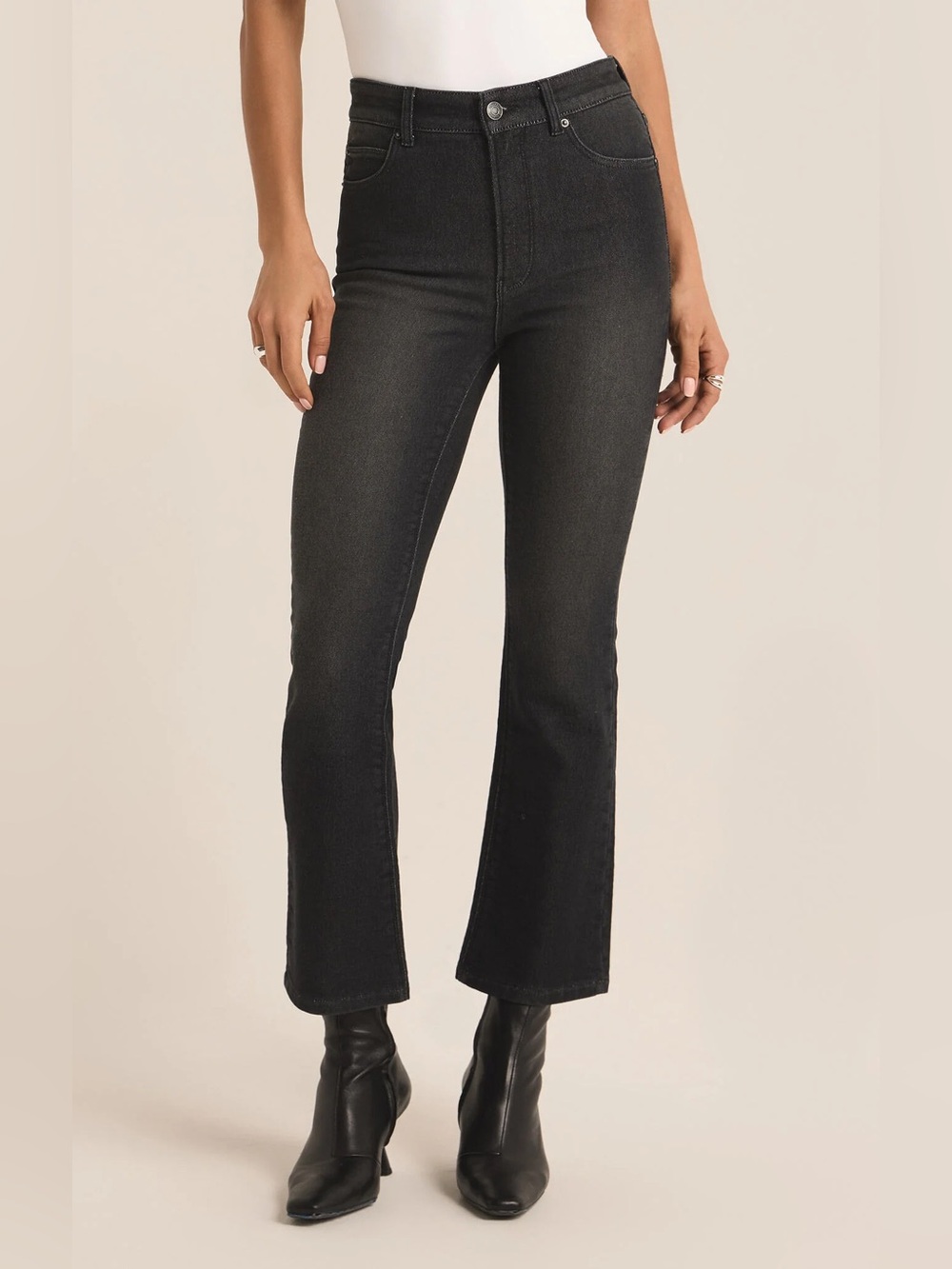NWT ZSupply Lia Ankle Kick Flare, Black Sand, Size 26